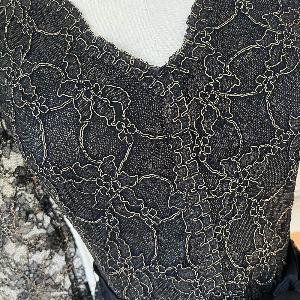 DKNY Metallic Lace Overlay V-Neck Dress With Sheer Sleeves - Picture 4 of 16